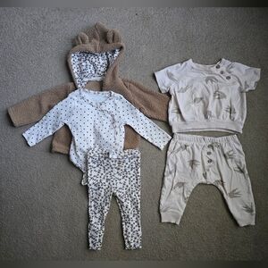 Lot Of Infant Outfits